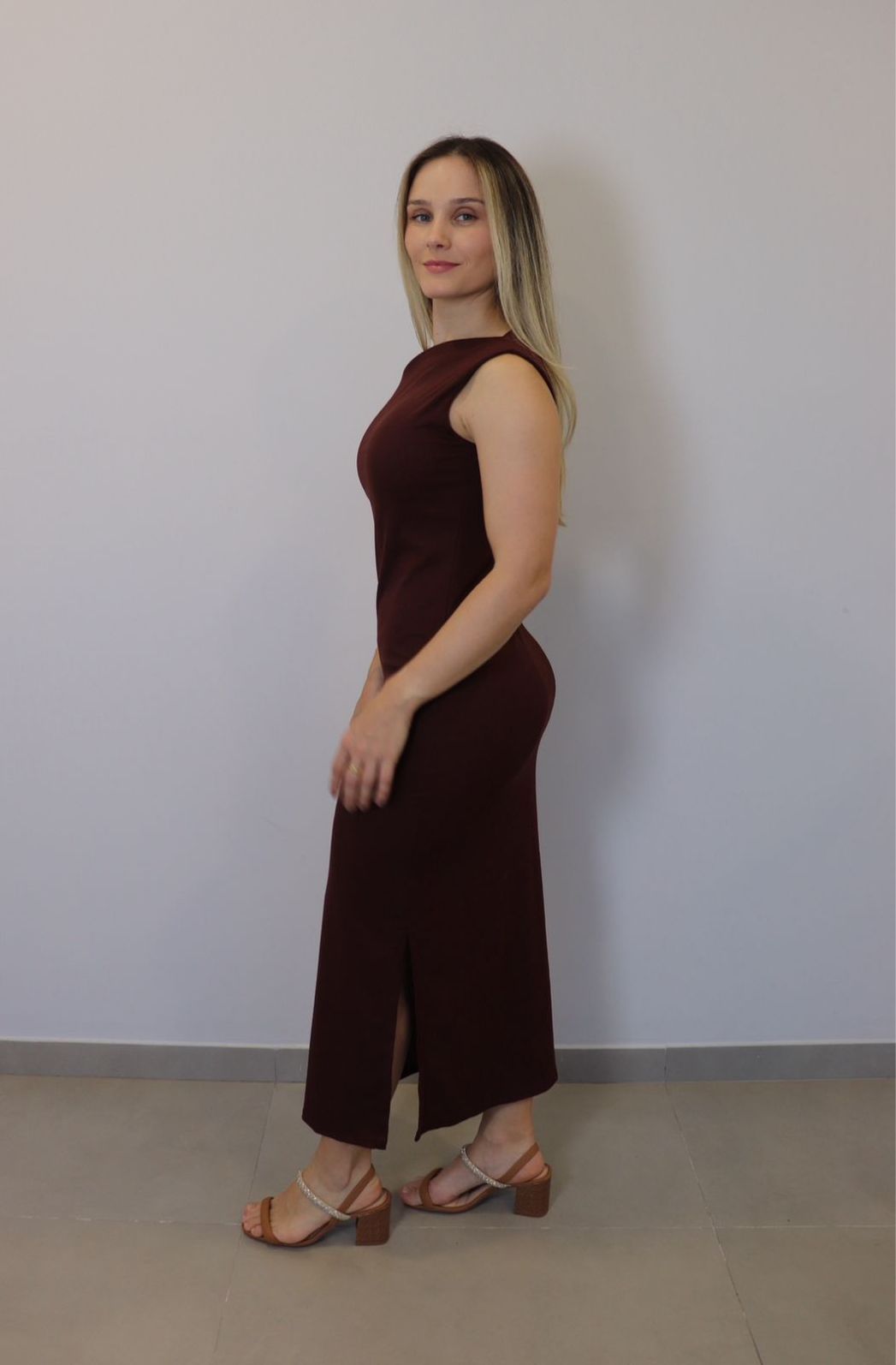 Vestido Lzt Ombo A Ombro Ribana Feminino Cor Marrom Vestido Lzt Ombo A Ombro Ribana Feminino Cor Marrom