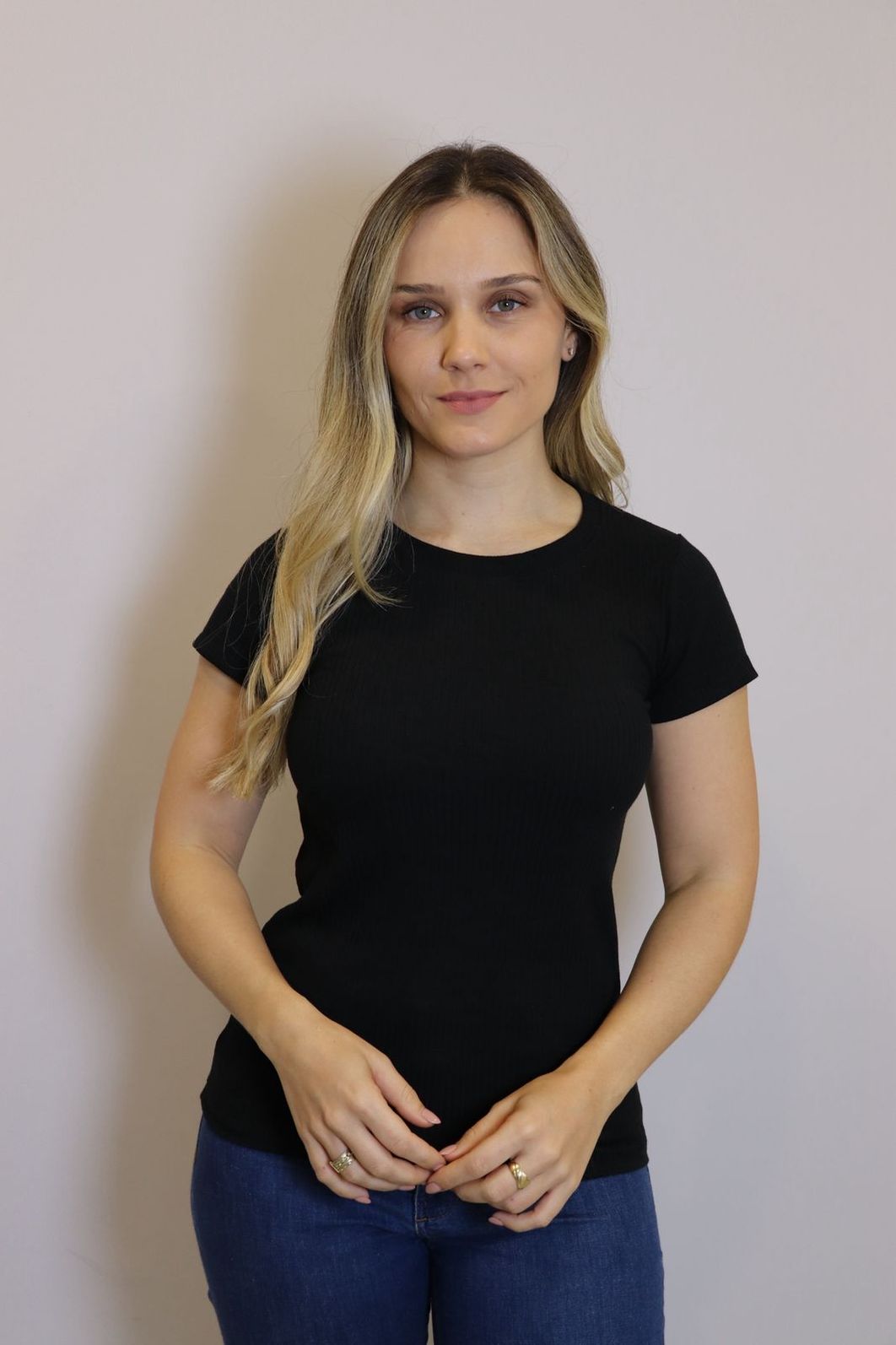 Blusa Ribana Lzt Gola Redonda Feminino Cor Preto Blusa Ribana Lzt Gola Redonda Feminino Cor Preto