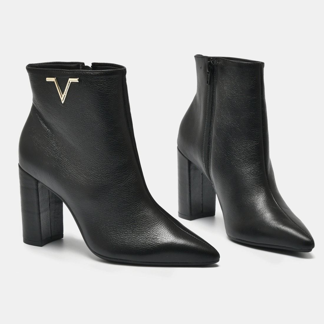 Bota Via Marte Couro Bico Fino Feminino Cor Preto Bota Via Marte Couro Bico Fino Feminino Cor Preto