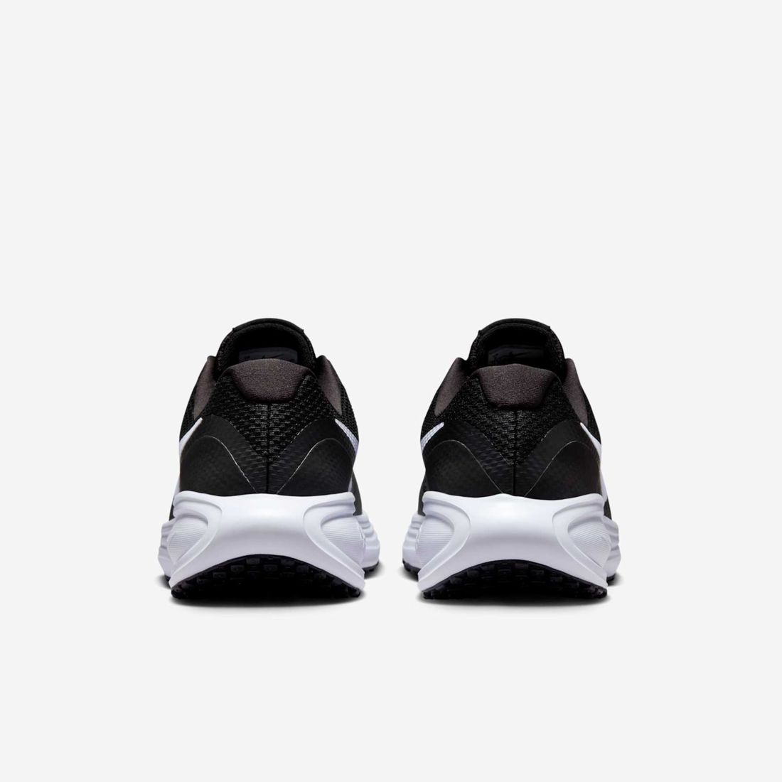 Tênis Nike Revolution 8 Feminino Cor Preto Tênis Nike Revolution 8 Feminino Cor Preto