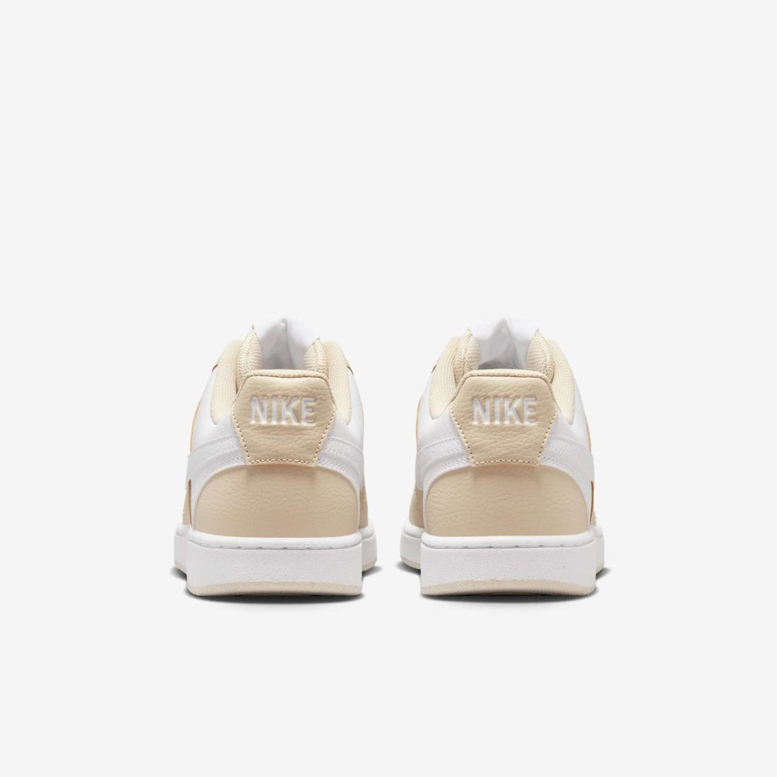 Tênis Nike Court Vision Lo Feminino Cor Branco/Bege Tênis Nike Court Vision Lo Feminino Cor Branco/Bege