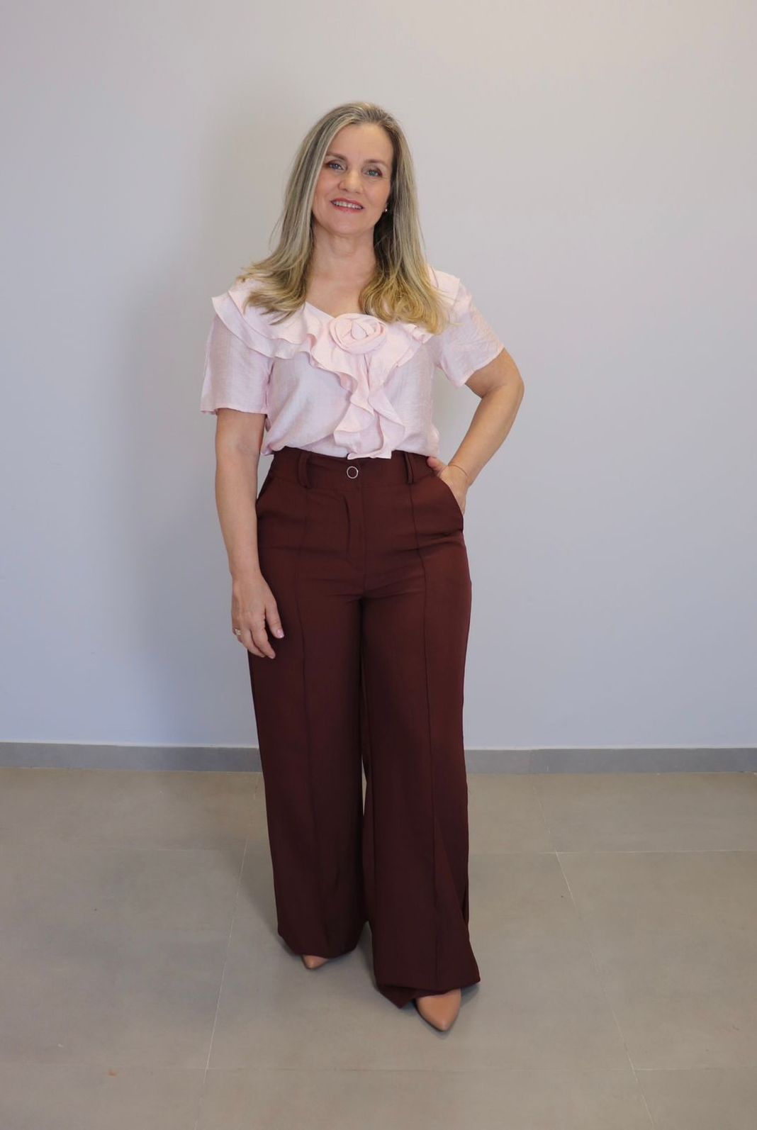 Calça Maxma Alfaiataria Feminino Cor Marrom