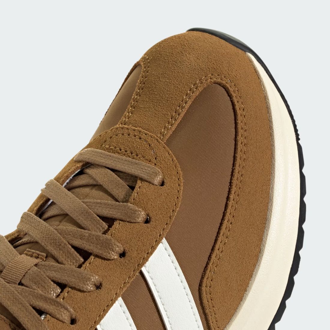 Tênis Adidas Run 70s 2.0 Masculino Cor Camel Tênis Adidas Run 70s 2.0 Masculino Cor Camel