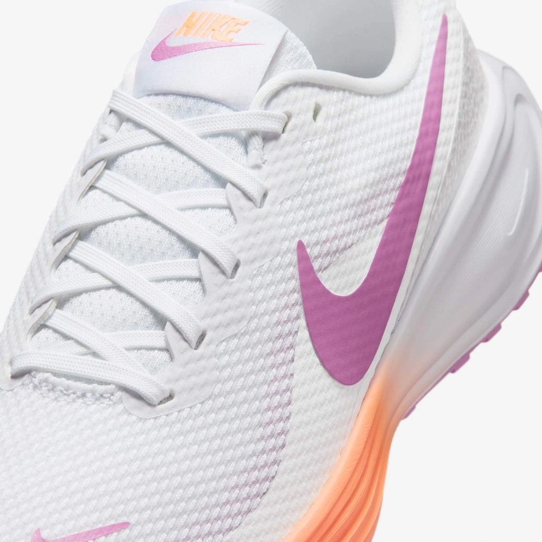 Tênis Nike Revolution 8 Feminino Cor Branco