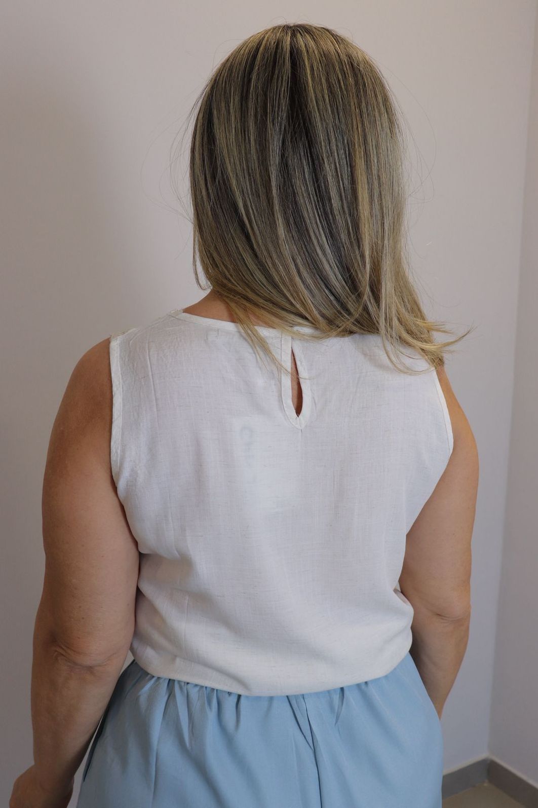 Blusa Maxma Regata Feminino Cor Off White Blusa Maxma Regata Feminino Cor Off White