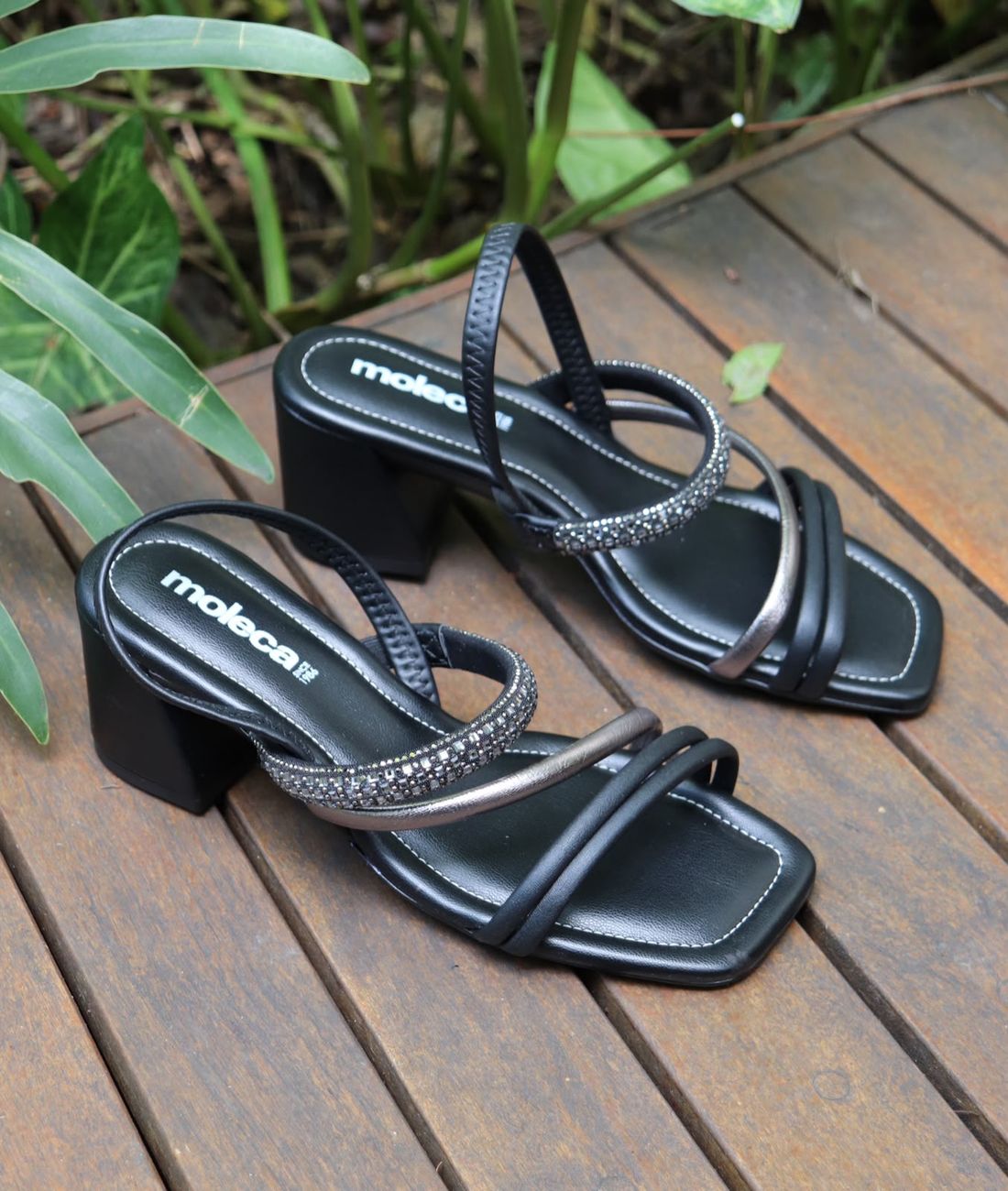 Sandália Moleca Com Tiras Salto Médio Feminino Cor Preto Sandália Moleca Com Tiras Salto Médio Feminino Cor Preto