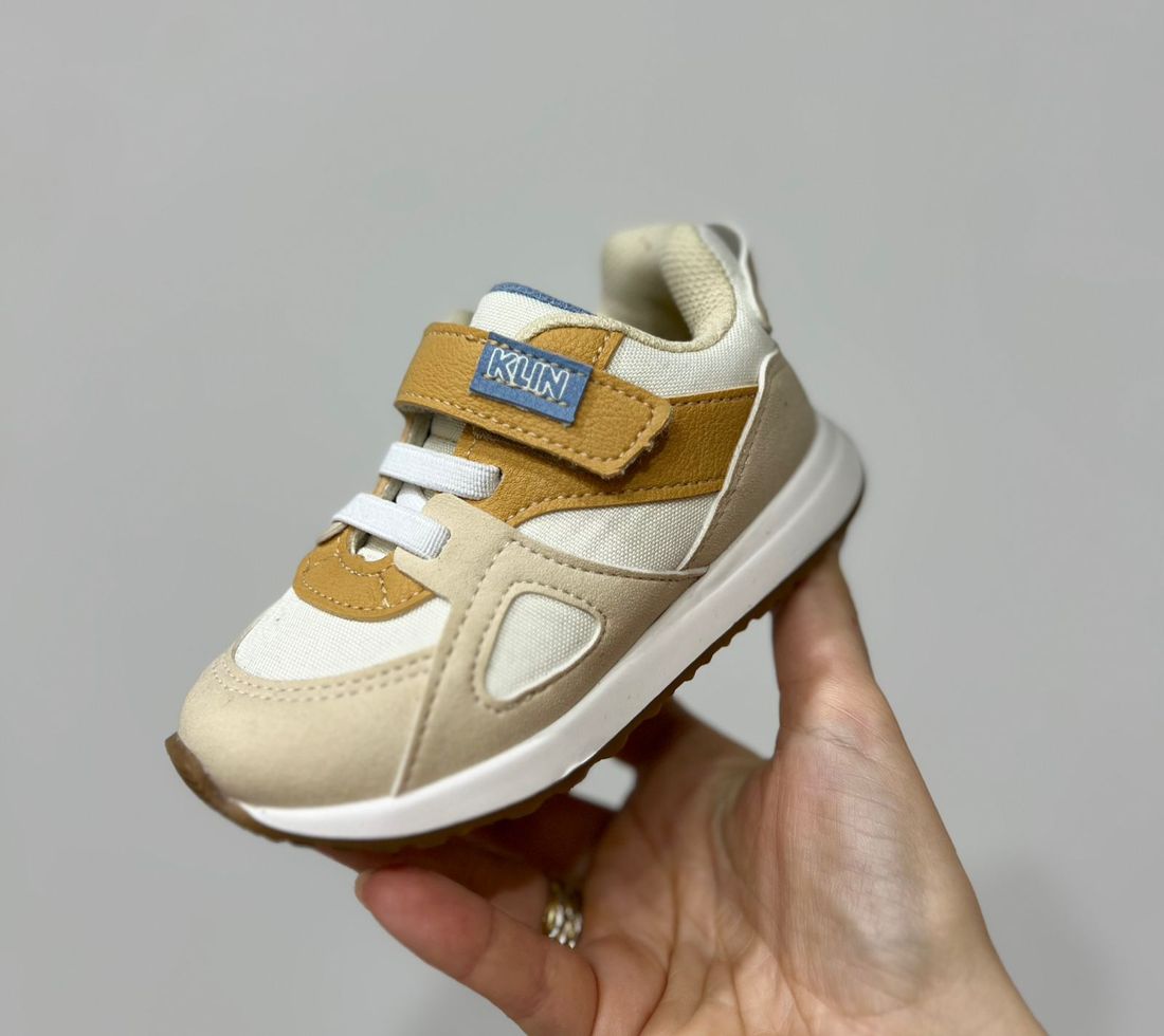 Tênis Klin Walk Infantil Masculino Cor Off White/Ocre Tênis Klin Walk Infantil Masculino Cor Off White/Ocre