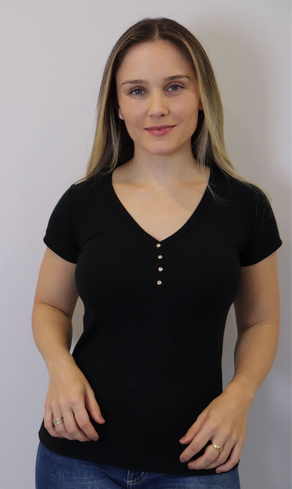 Blusa Lzt Ribana Gola V Feminino Cor Preto Blusa Lzt Ribana Gola V Feminino Cor Preto