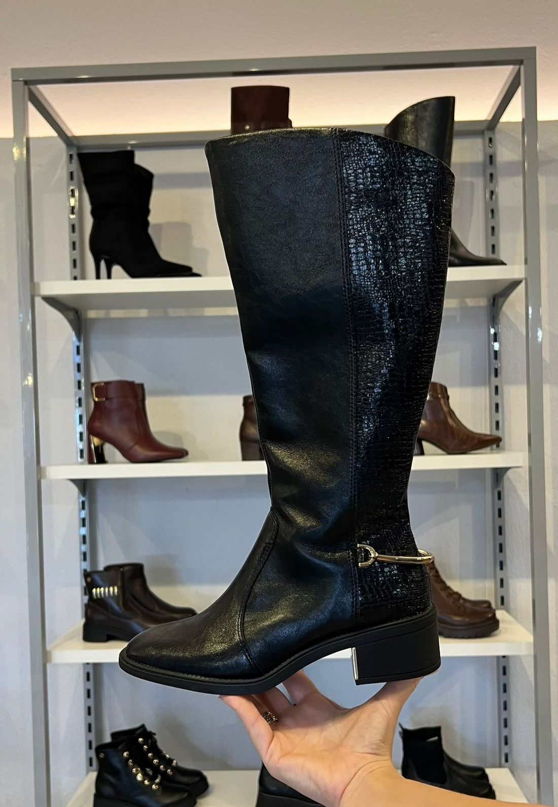 Bota Ramarim Cano Longo Salto Baixo Feminino Cor Preto Bota Ramarim Cano Longo Salto Baixo Feminino Cor Preto