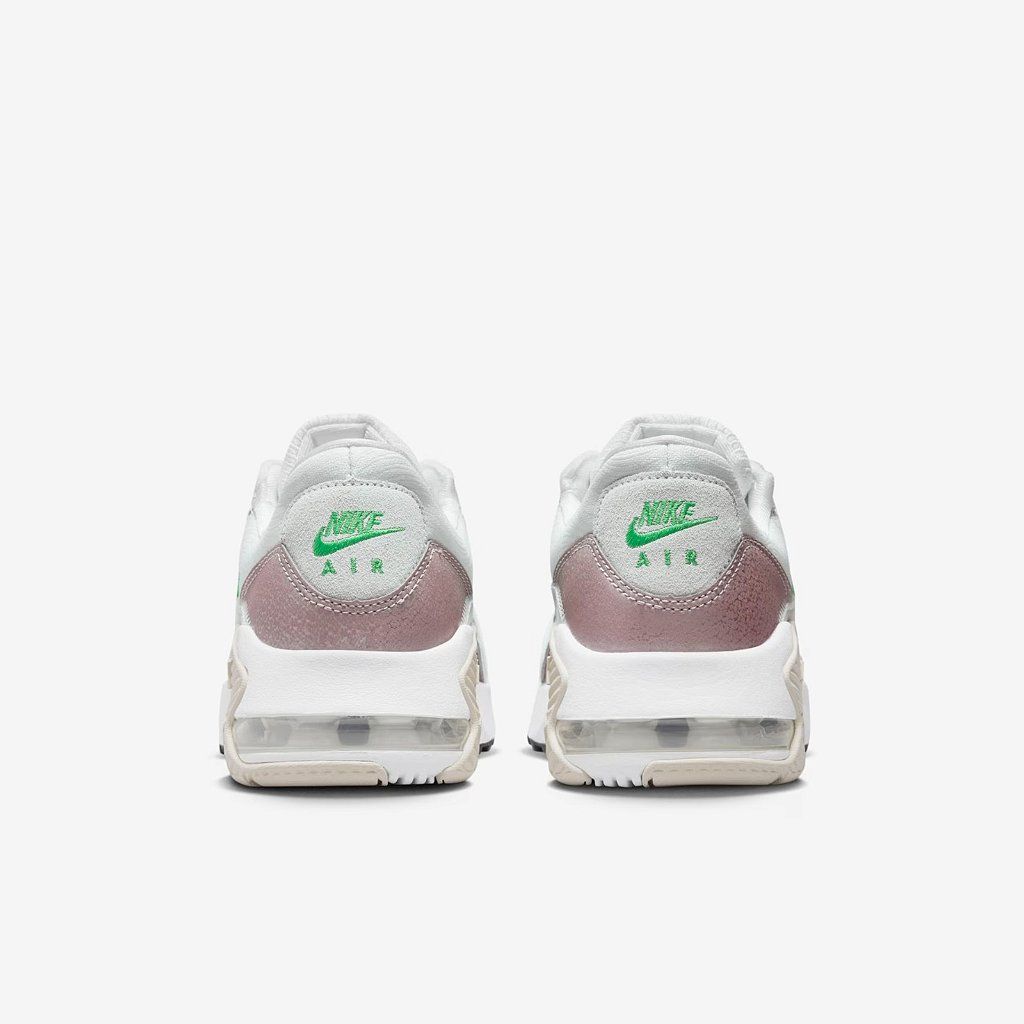 Tênis Nike Air Max Excee Feminino Cor Branco/Verde Tênis Nike Air Max Excee Feminino Cor Branco/Verde
