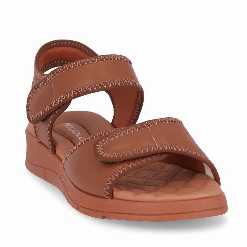 Sandália Piccadilly Papete Esporão Salto Anabela Feminino Cor Ocre Sandália Piccadilly Papete Esporão Salto Anabela Feminino Cor Ocre