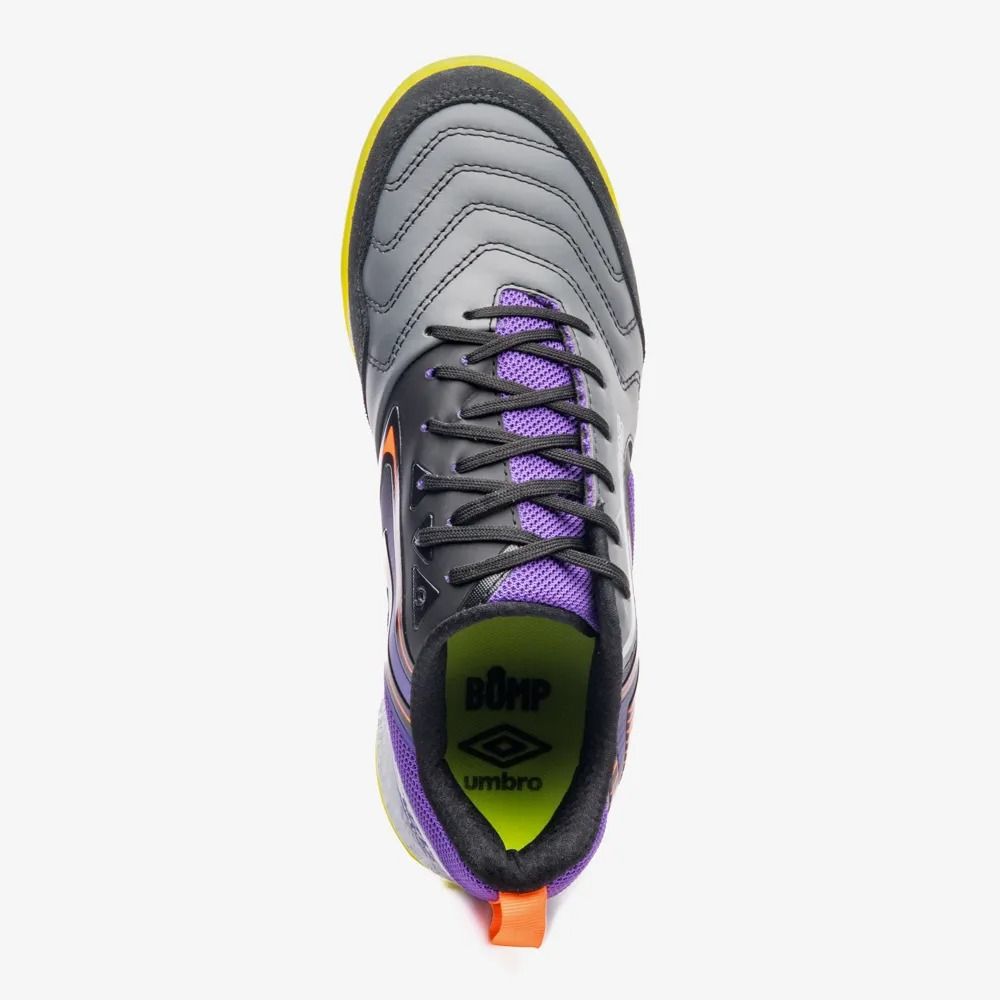 Chuteira Umbro Futsal Pro 5 Bump Masculino Cor Preto/Grafite