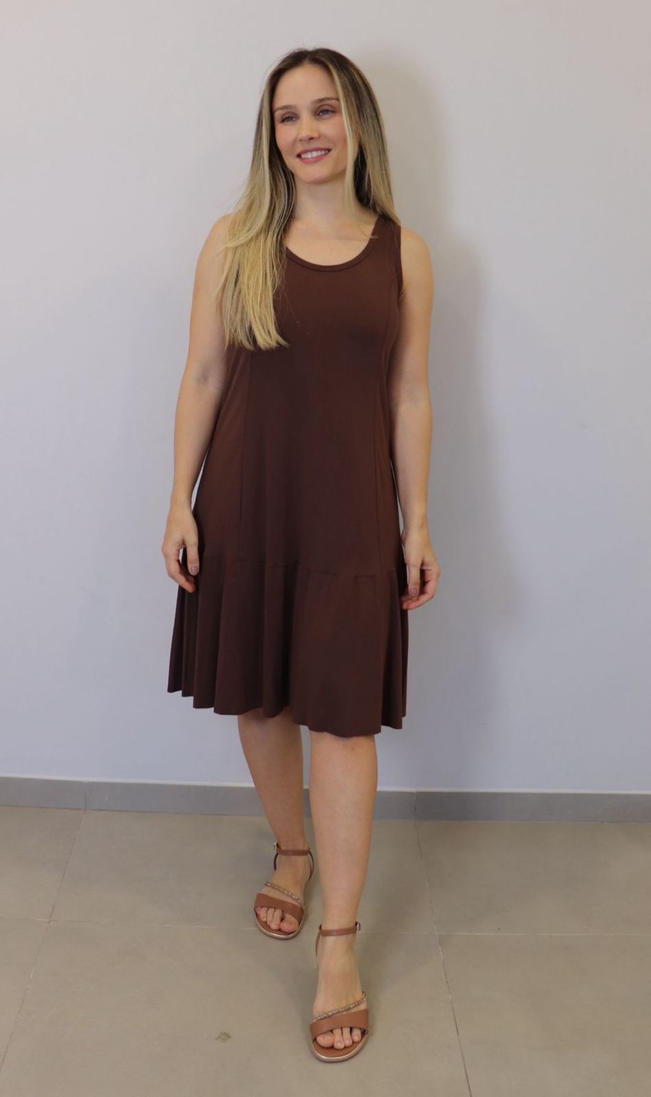 Vestido Kodos Regata Feminino Cor Cafe Vestido Kodos Regata Feminino Cor Cafe