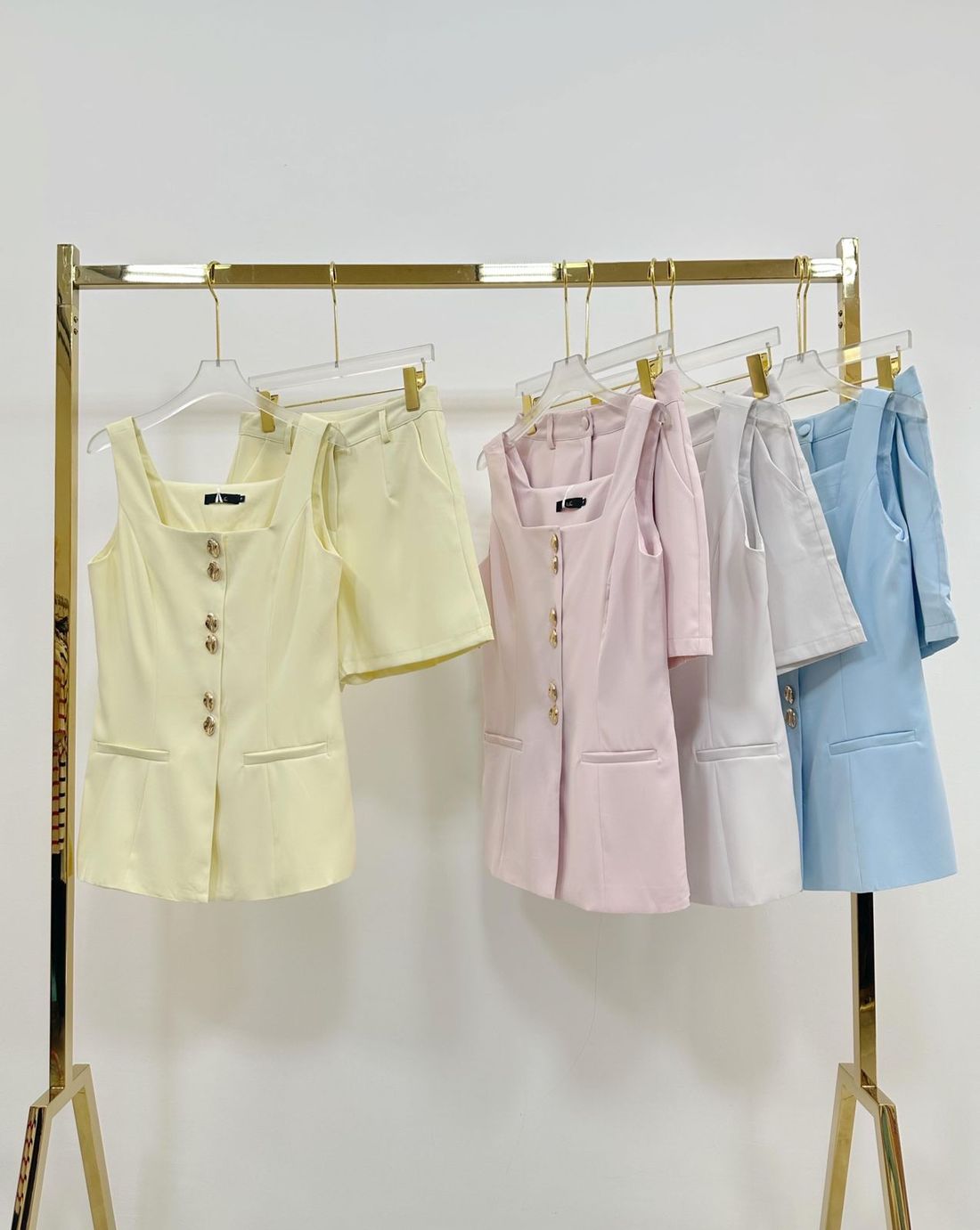 Conjunto Bellina Alfaiataria Feminino Cor Off White Conjunto Bellina Alfaiataria Feminino Cor Off White