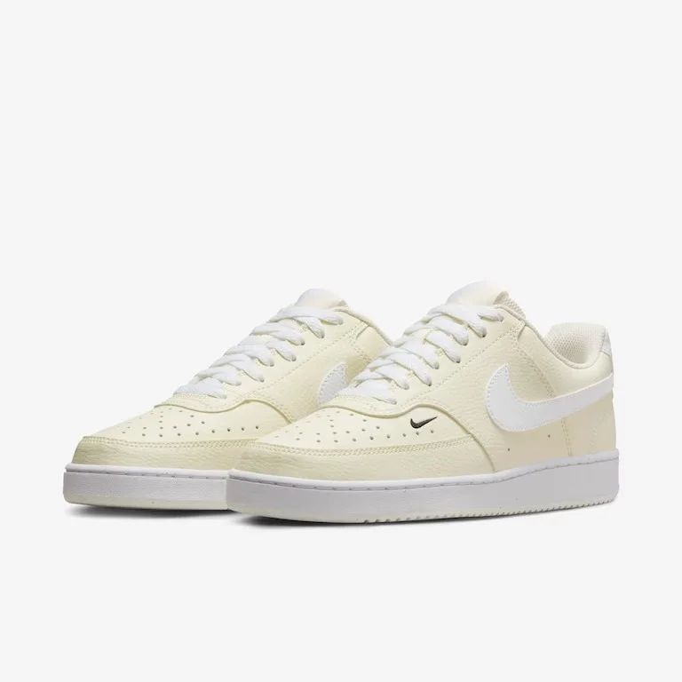 Tênis Nike Court Vision Lo NN Feminino Cor Bege