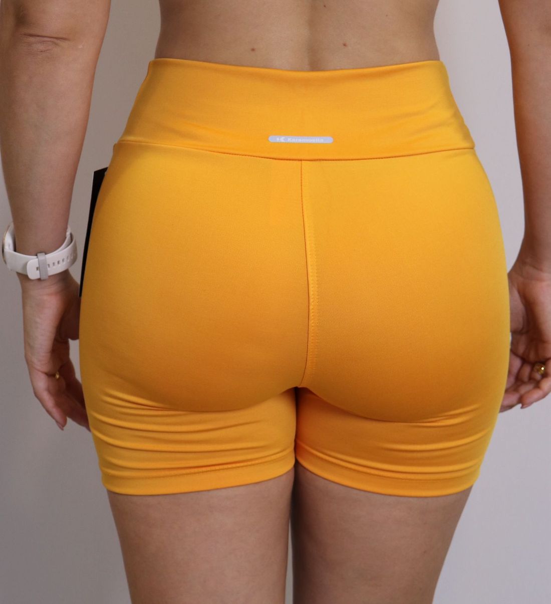 Shorts Karamoella Feminino Cor Acafrao Shorts Karamoella Feminino Cor Acafrao