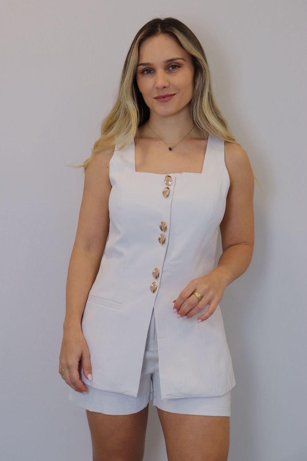 Conjunto Bellina Alfaiataria Feminino Cor Off White Conjunto Bellina Alfaiataria Feminino Cor Off White