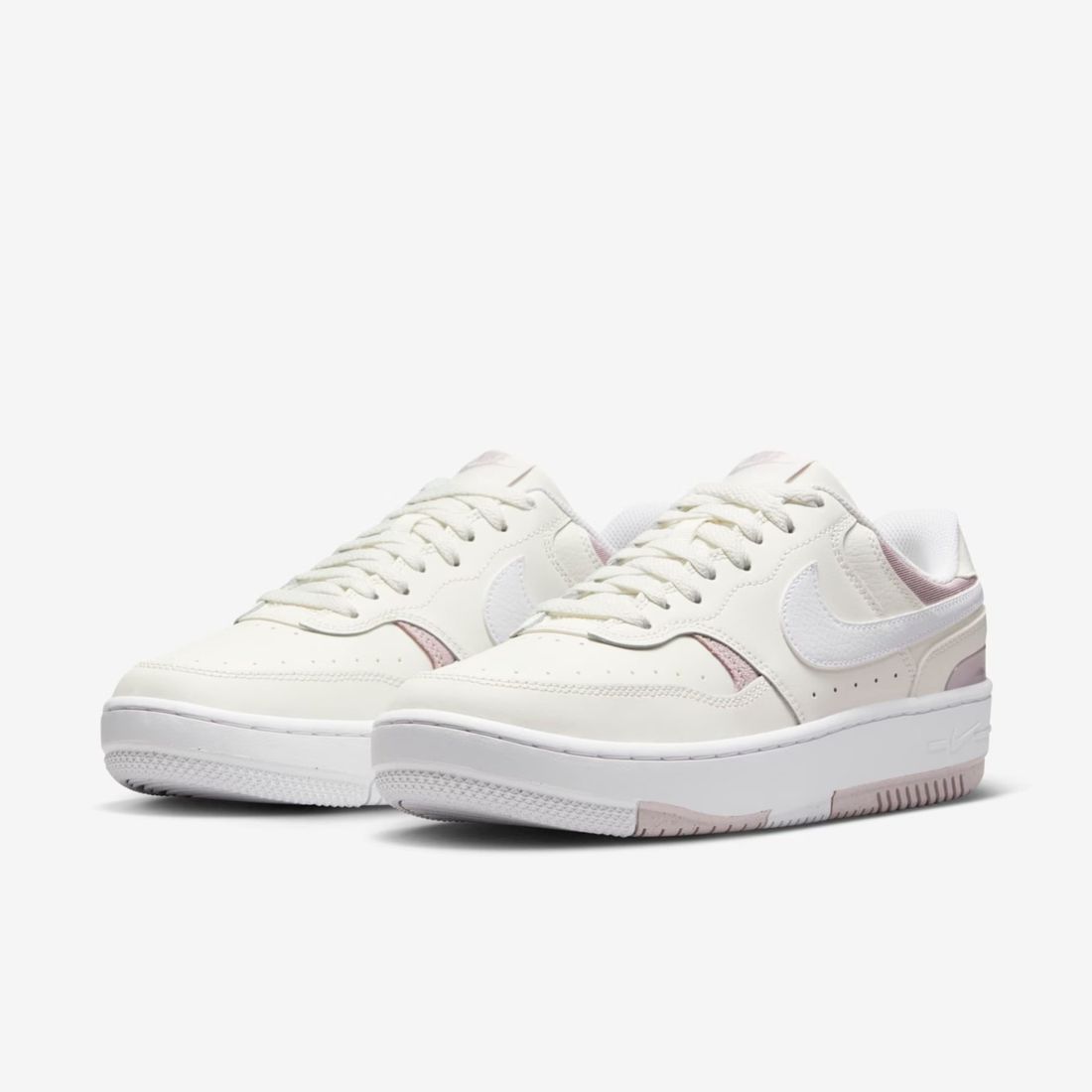Tênis Nike Gamma Force Feminino Cor Bege/Branco/Lilás Creme Tênis Nike Gamma Force Feminino Cor Bege/Branco/Lilás Creme