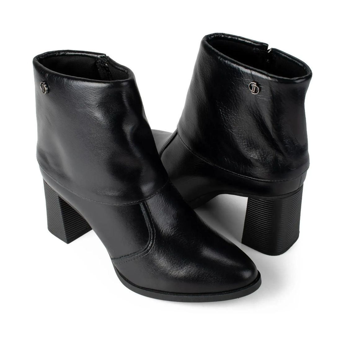 Bota Dakota Cano Curto Salto Bloco Feminino Cor Preto