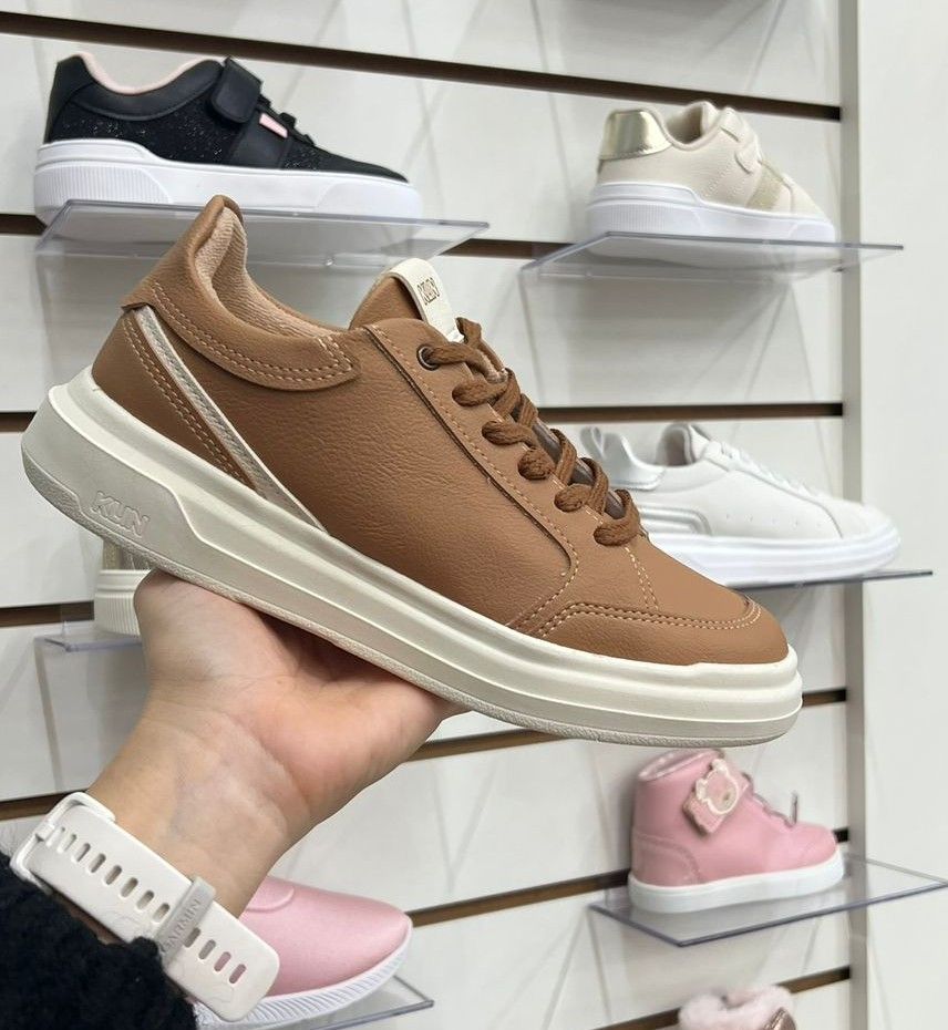 Tênis Klin Capri Infantil Masculino Cor Capuccino