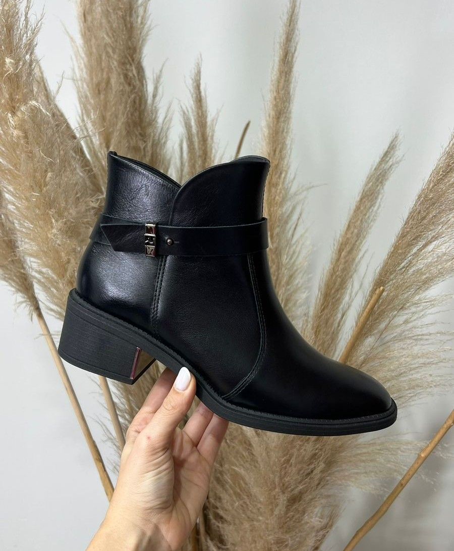 Bota Ramarim Couro Sela Feminino Cor Preto Bota Ramarim Couro Sela Feminino Cor Preto
