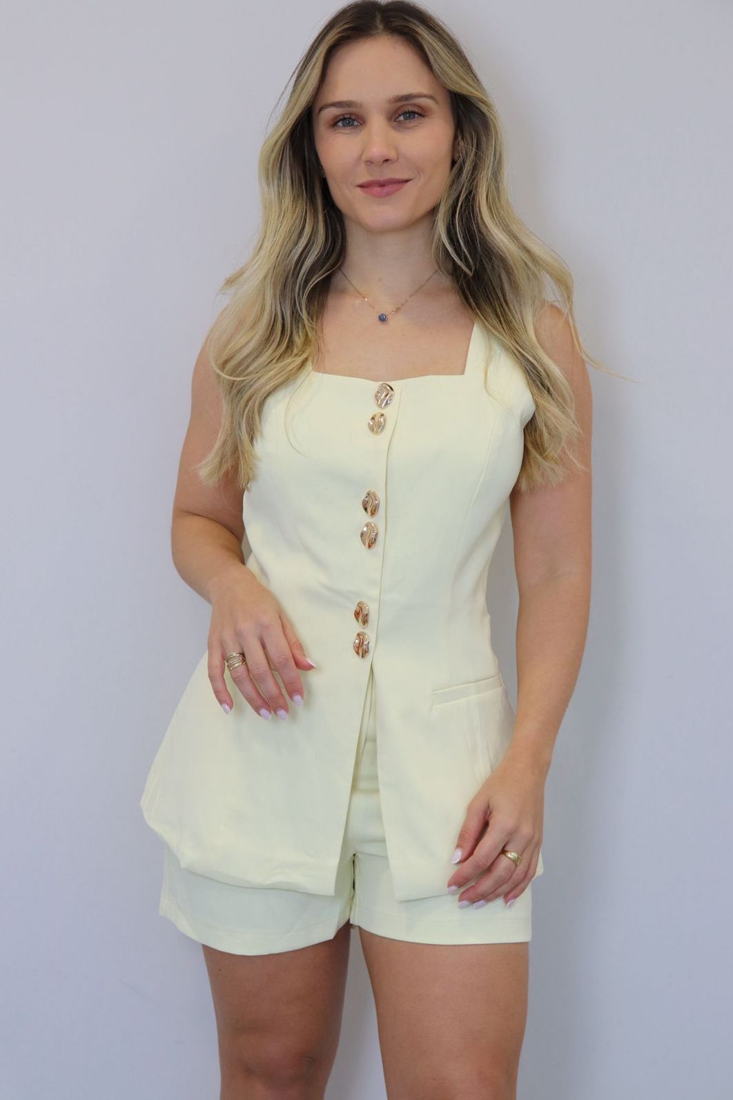 Conjunto Bellina Alfaiataria Feminino Cor Amarelo