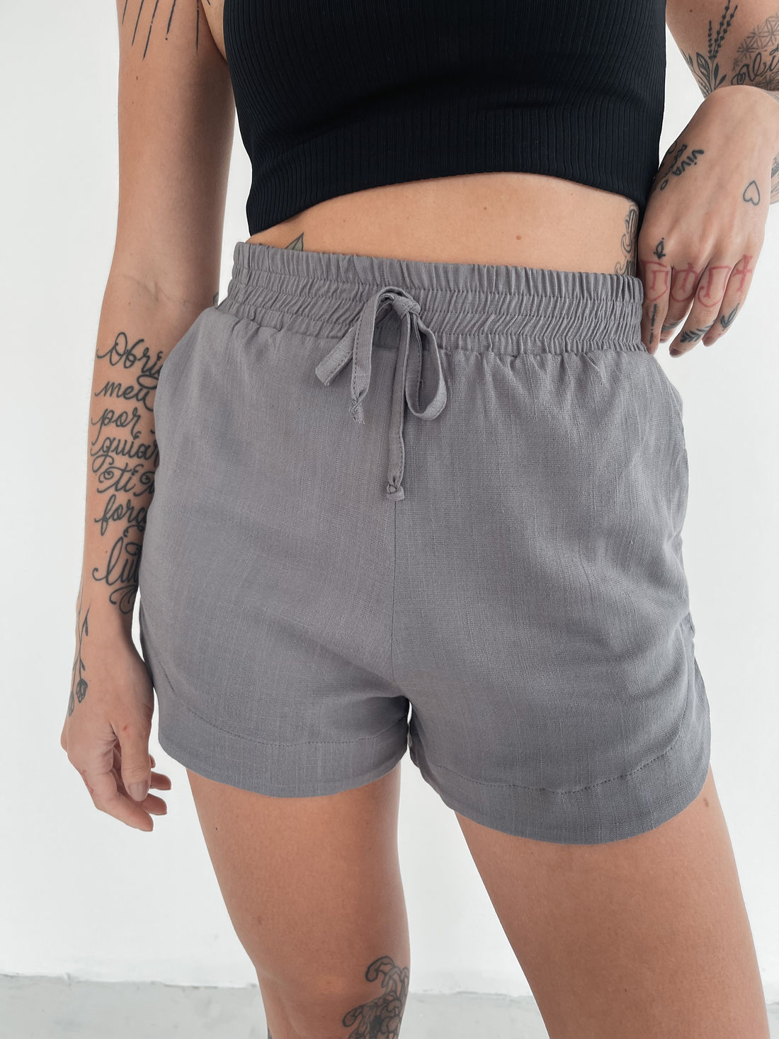 SHORT VISCOLINHO VANILLA CINZA