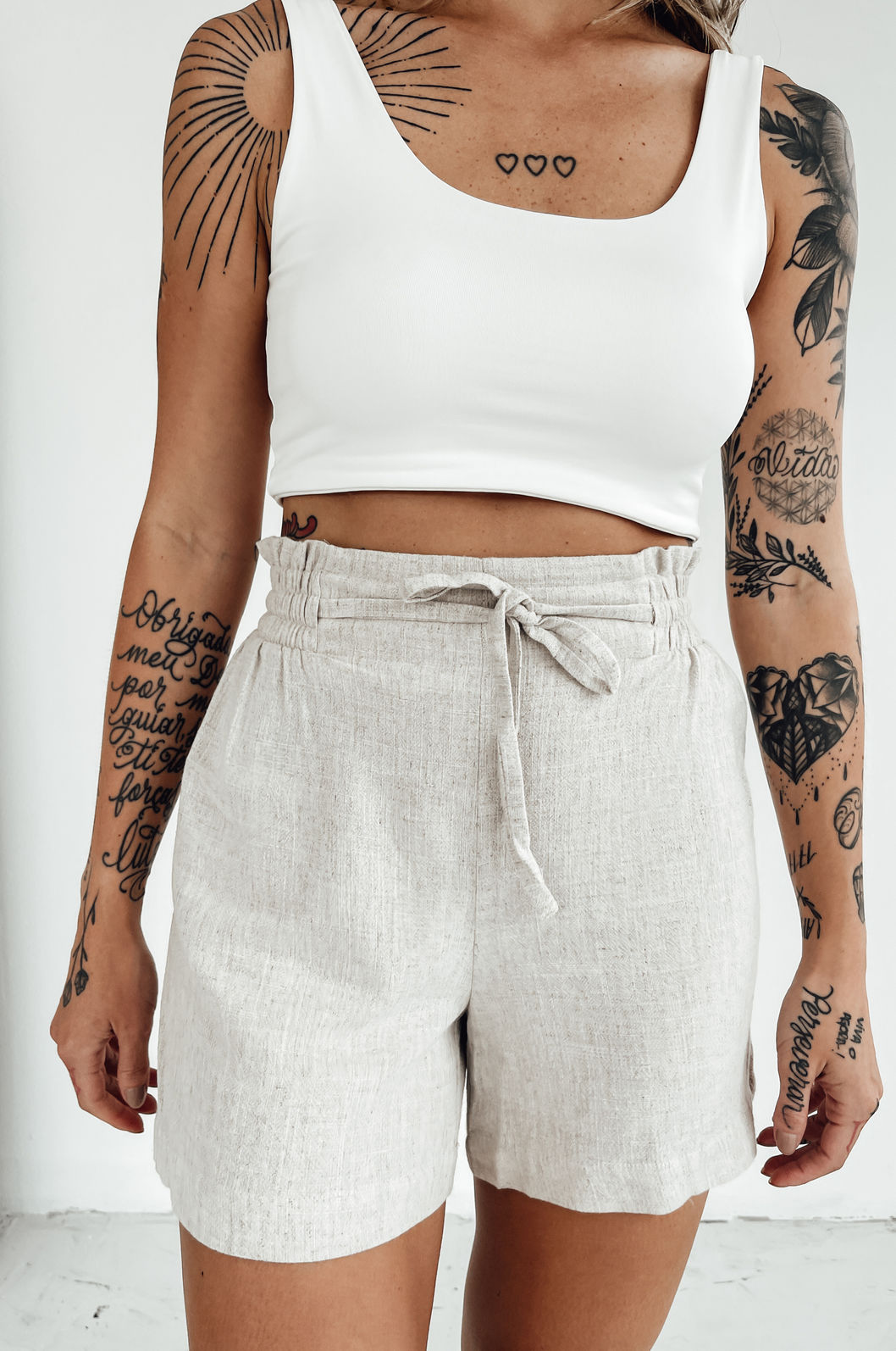 SHORT NETÚH SHORT NETÚH