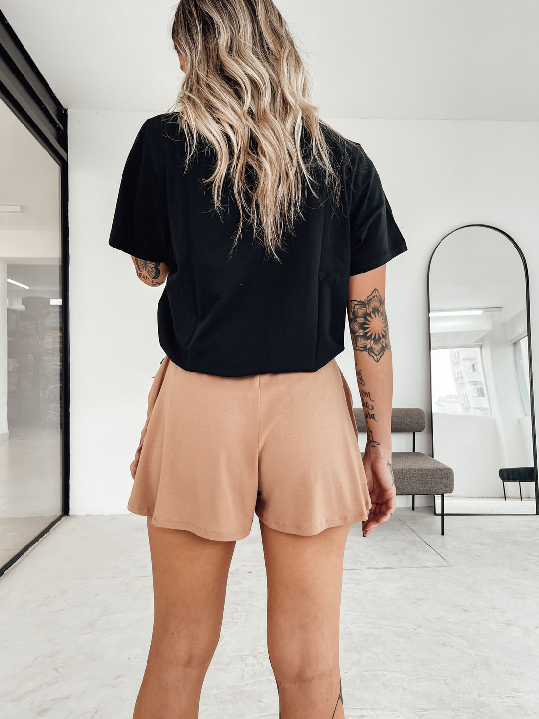 SHORT LUNAR CAPUCCINO SHORT LUNAR CAPUCCINO