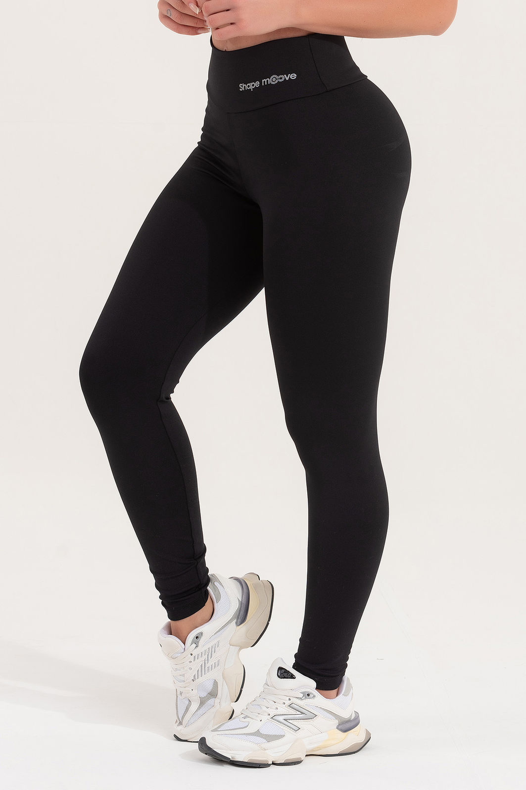 Conjunto Feminino Fitness Básico Legging e Top - Preto Conjunto Feminino Fitness Básico Legging e Top - Preto