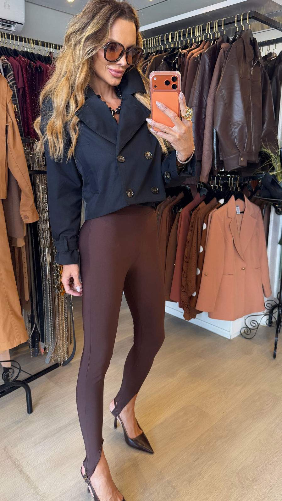 Calça Feminina Legging Fusô com Pezinho cor Marrom Café