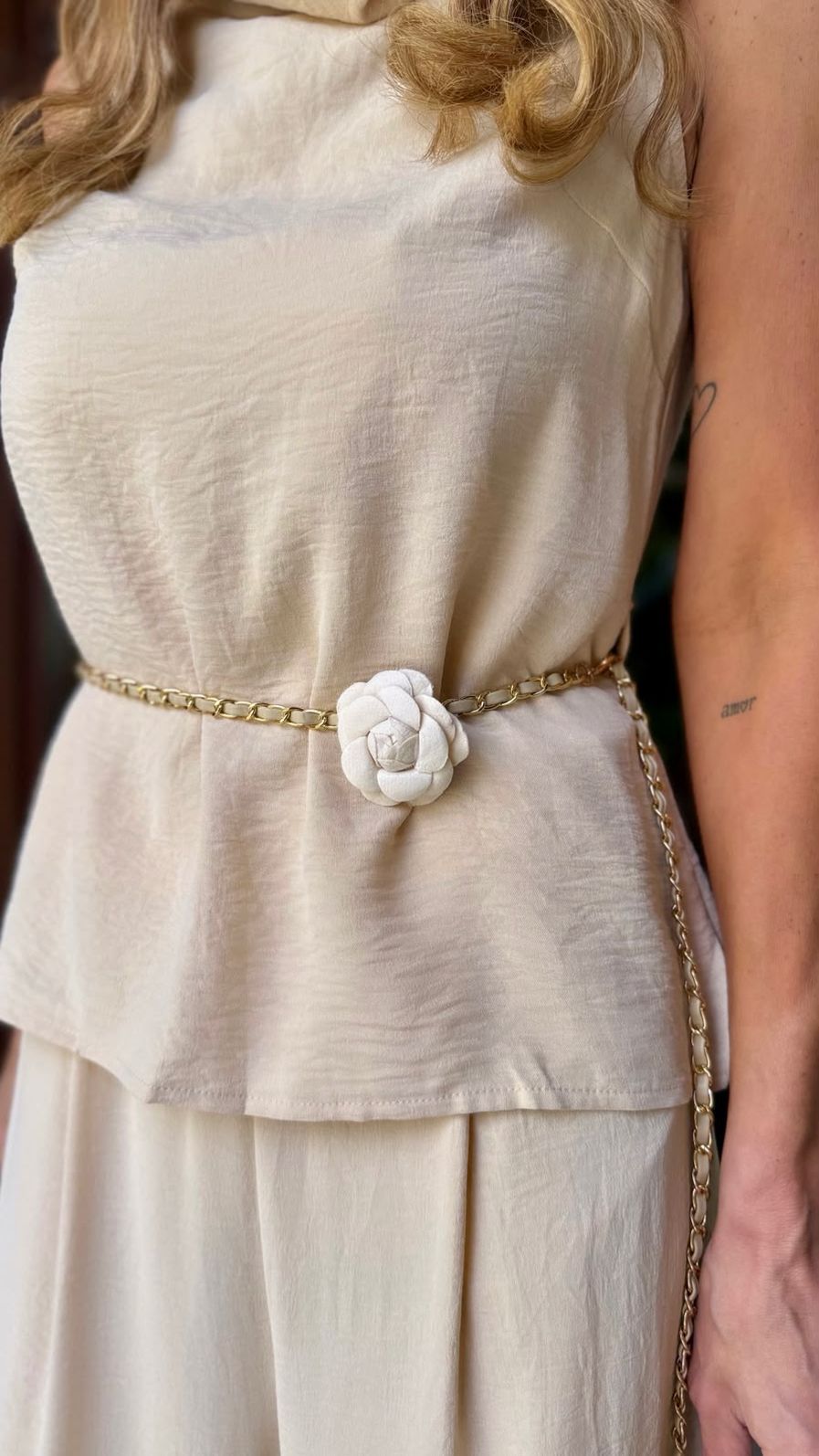 Conjunto em Crepe Chanel cor Nude 