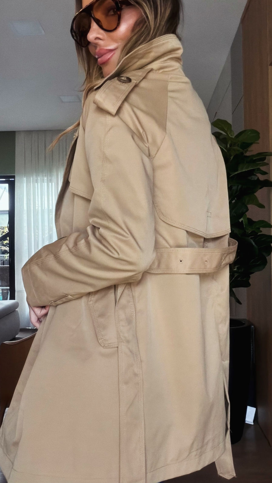 Trench Coat Feminino Clássico Médio cor Nude