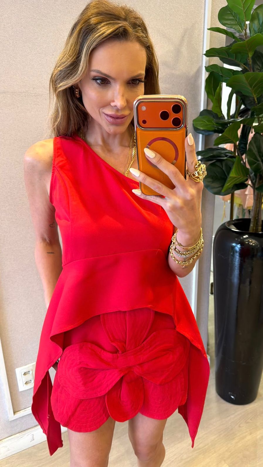 Conjunto Alfaiataria Manu cor Vermelho Conjunto Alfaiataria Manu cor Vermelho