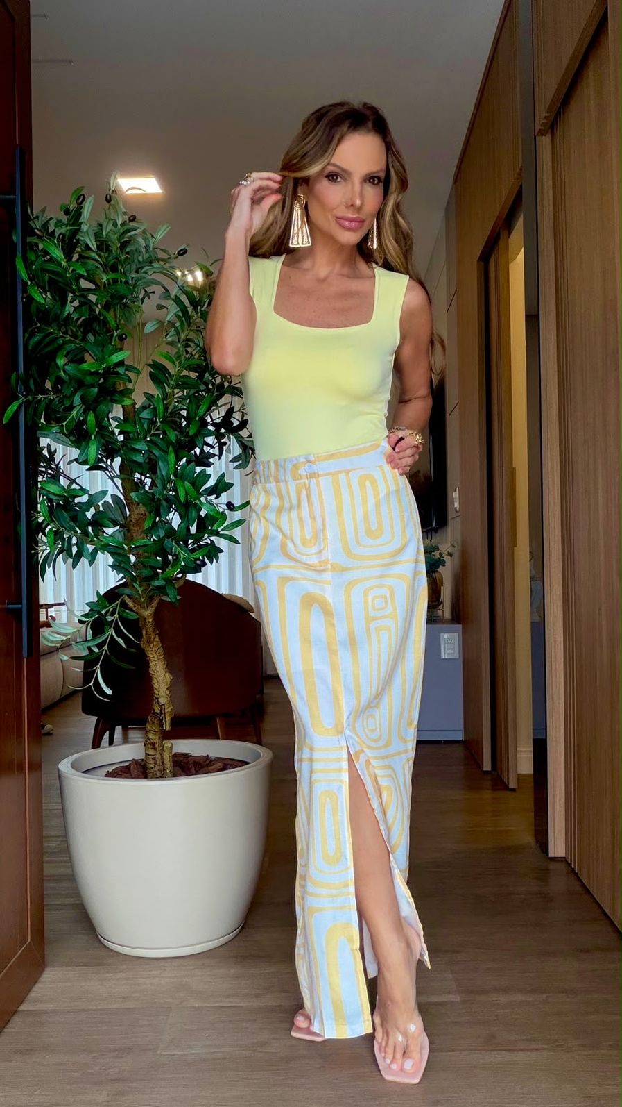 Conjunto Alfaiataria Emili cor Amarelo