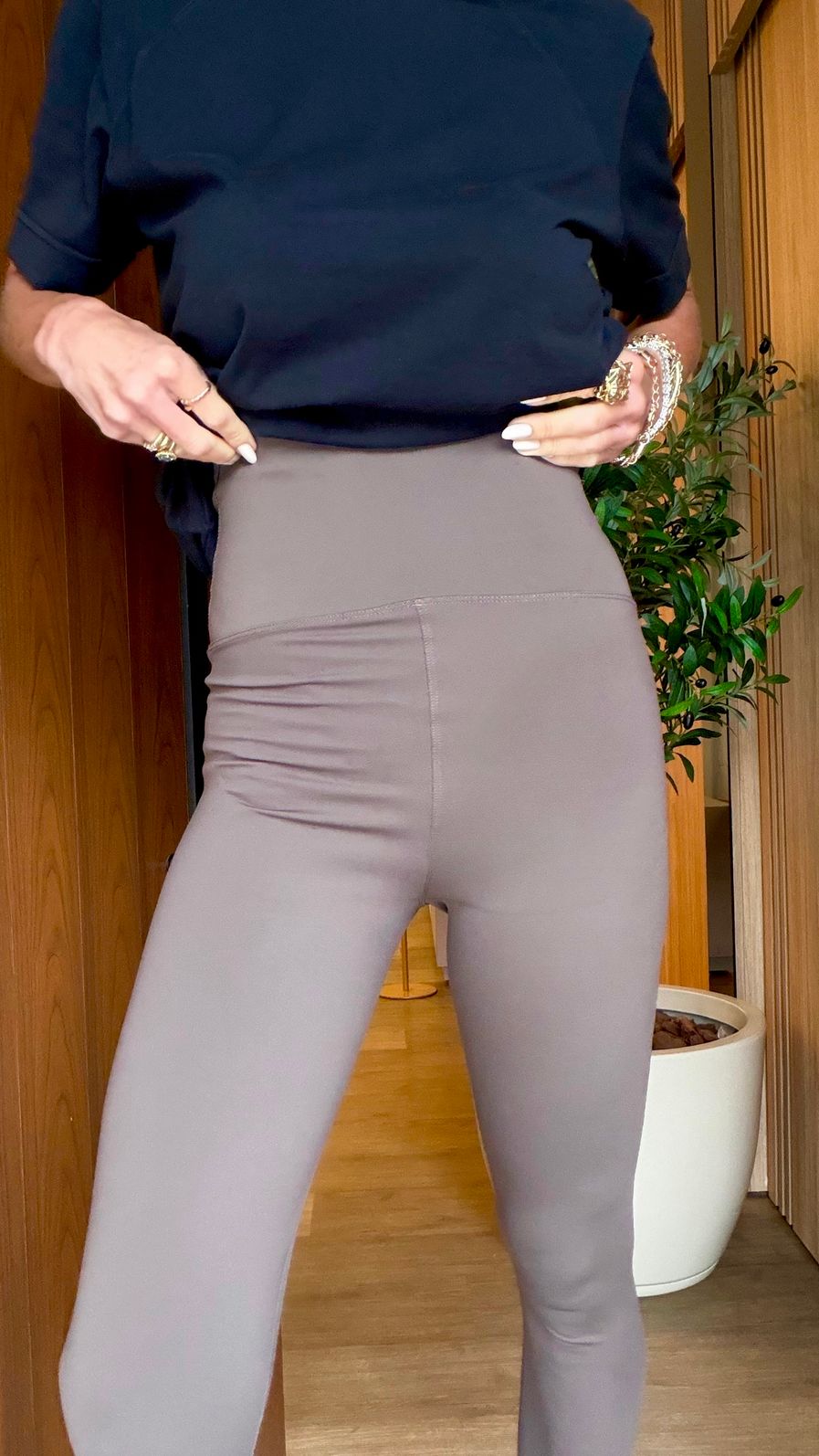 Calça Legging Poliamida Essentials cor Fendi Calça Legging Poliamida Essentials cor Fendi