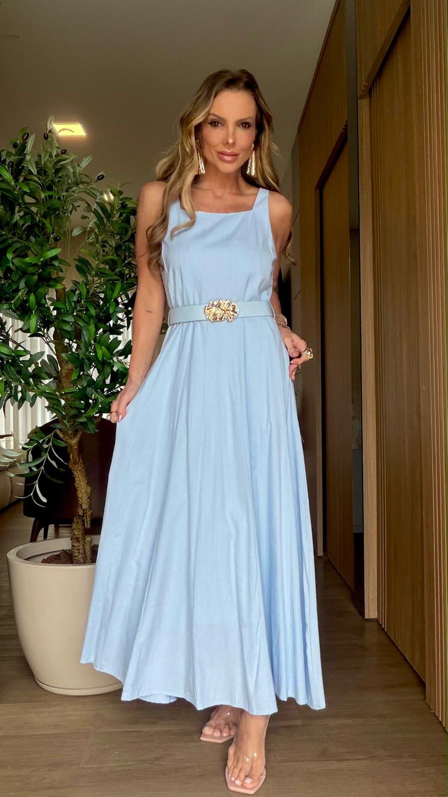 Vestido Linho cor Azul Bebê Vestido Linho cor Azul Bebê