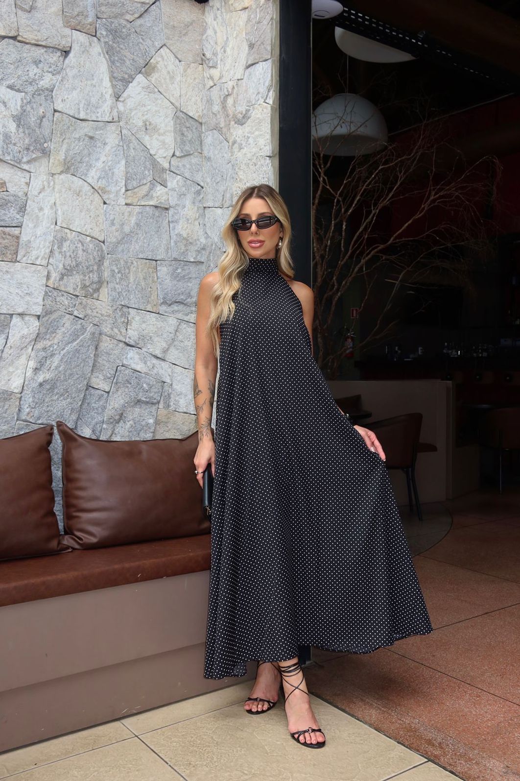 Vestido Poá frente única Vestido Poá frente única