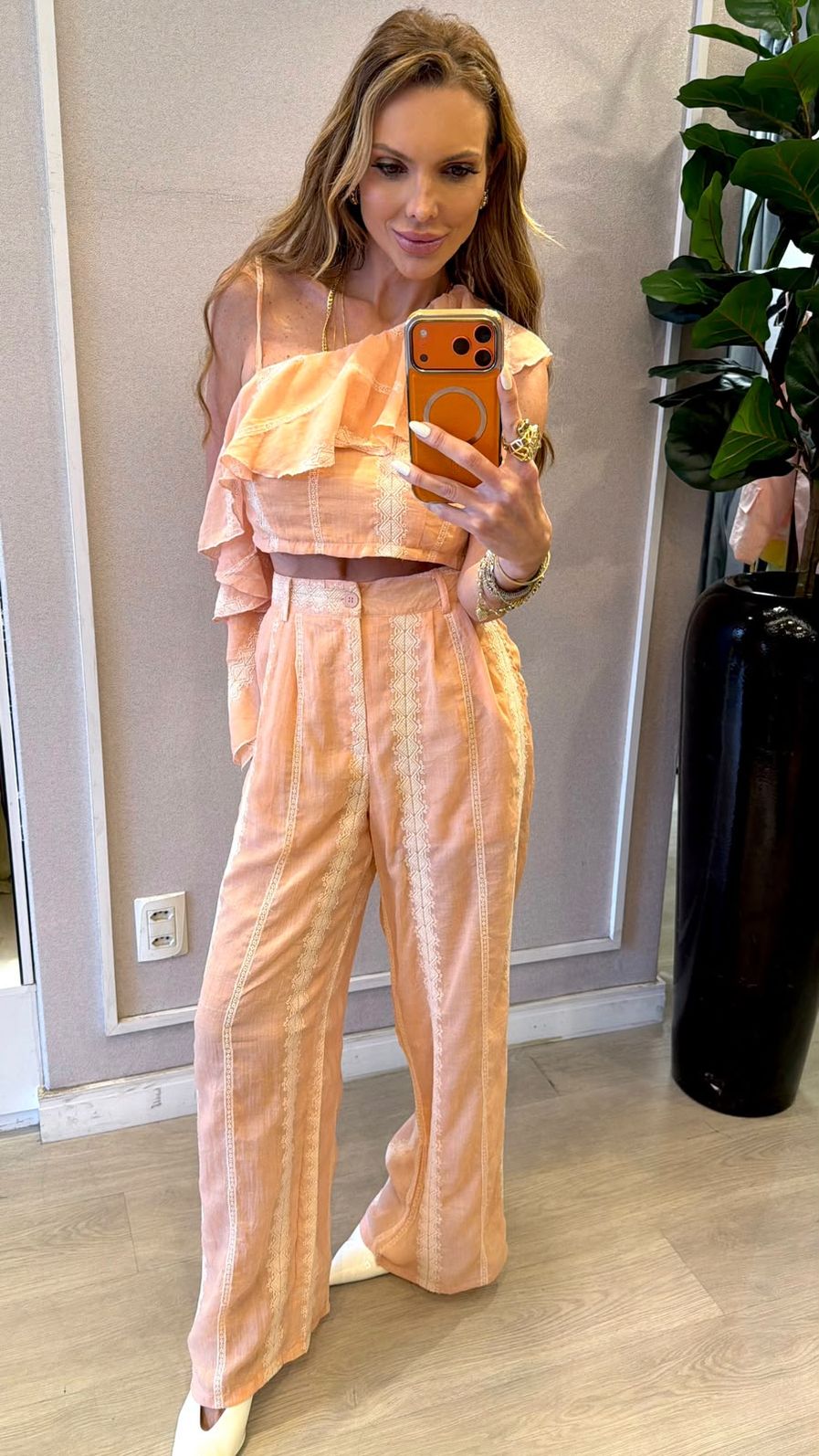 Conjunto Eliz Bordado cor Coral Conjunto Eliz Bordado cor Coral