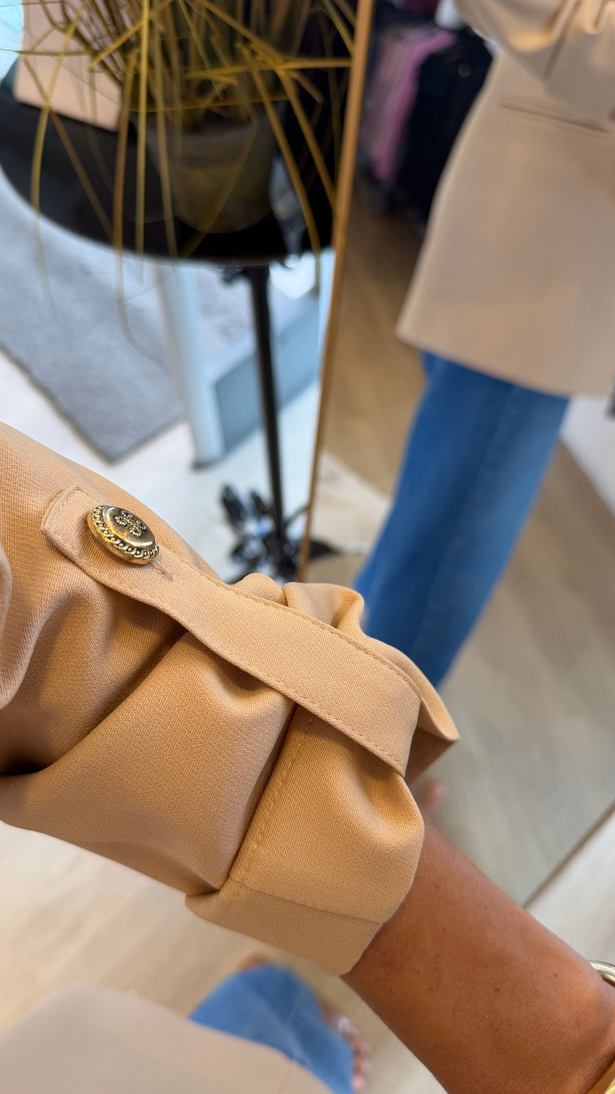 Blazer Longo Drama Signature Alfaiataria Premium com Martingale 1 botão cor Nude