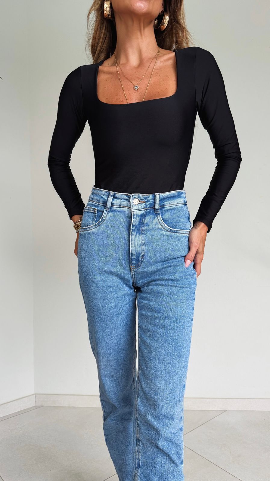 Calça Jeans Mom DA Essentials Denim com Elastano Calça Jeans Mom DA Essentials Denim com Elastano