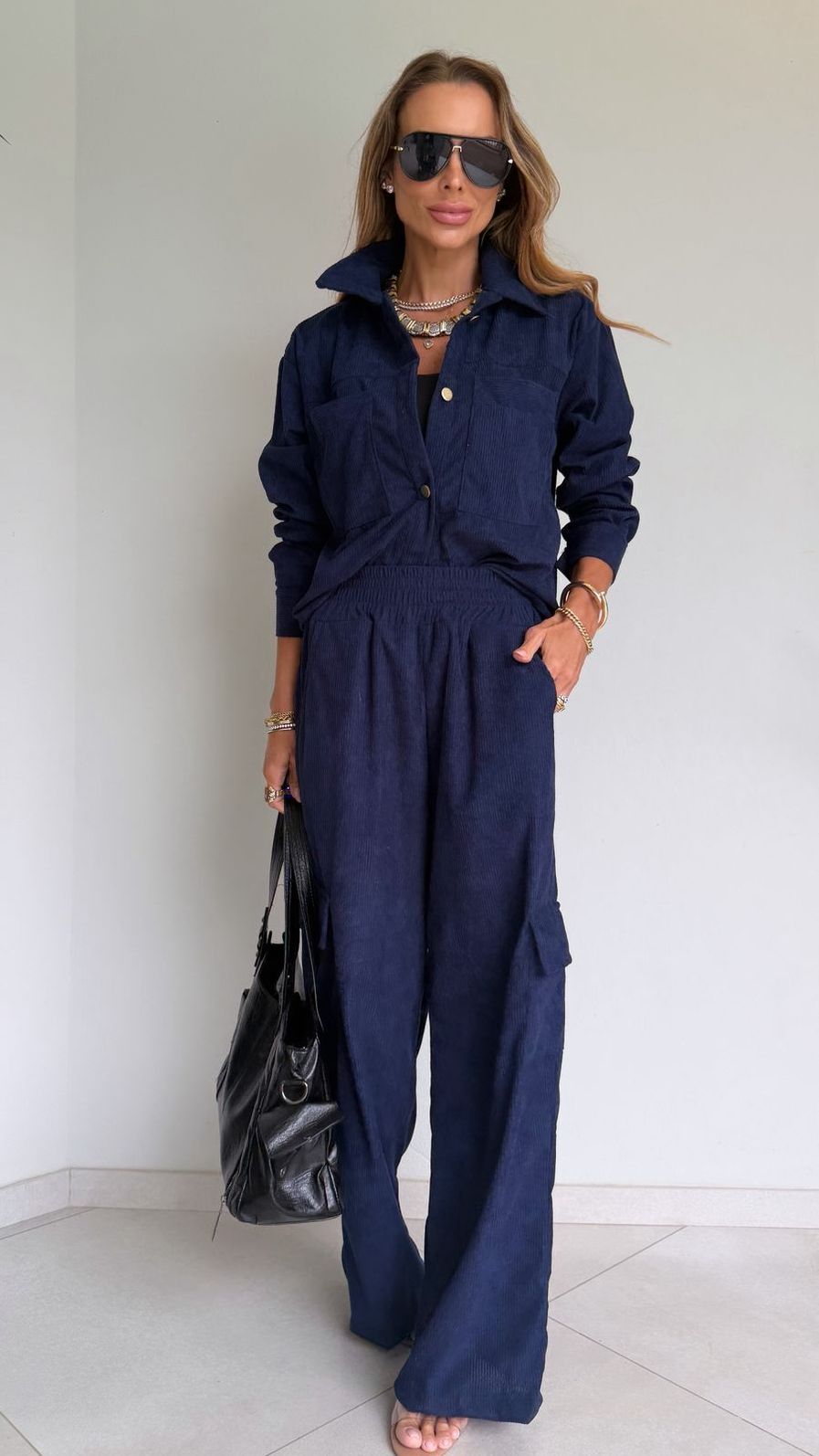 Conjunto em Cotelê Velluto na Cor Marinho