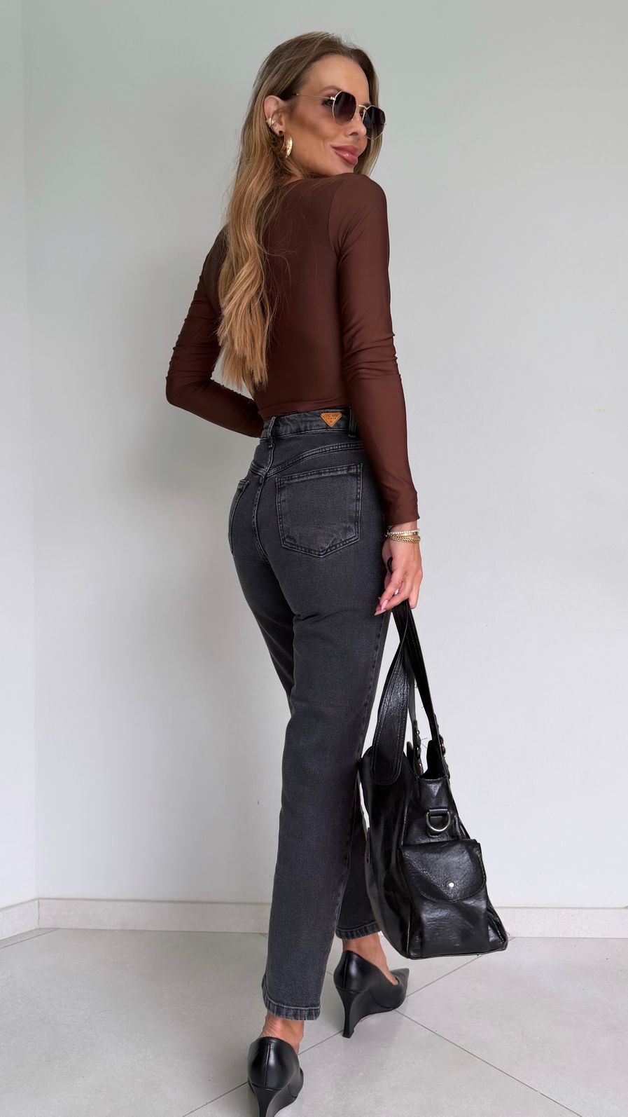 Calça Jeans Mom BLACK DA Essentials Denim com Elastano Calça Jeans Mom BLACK DA Essentials Denim com Elastano