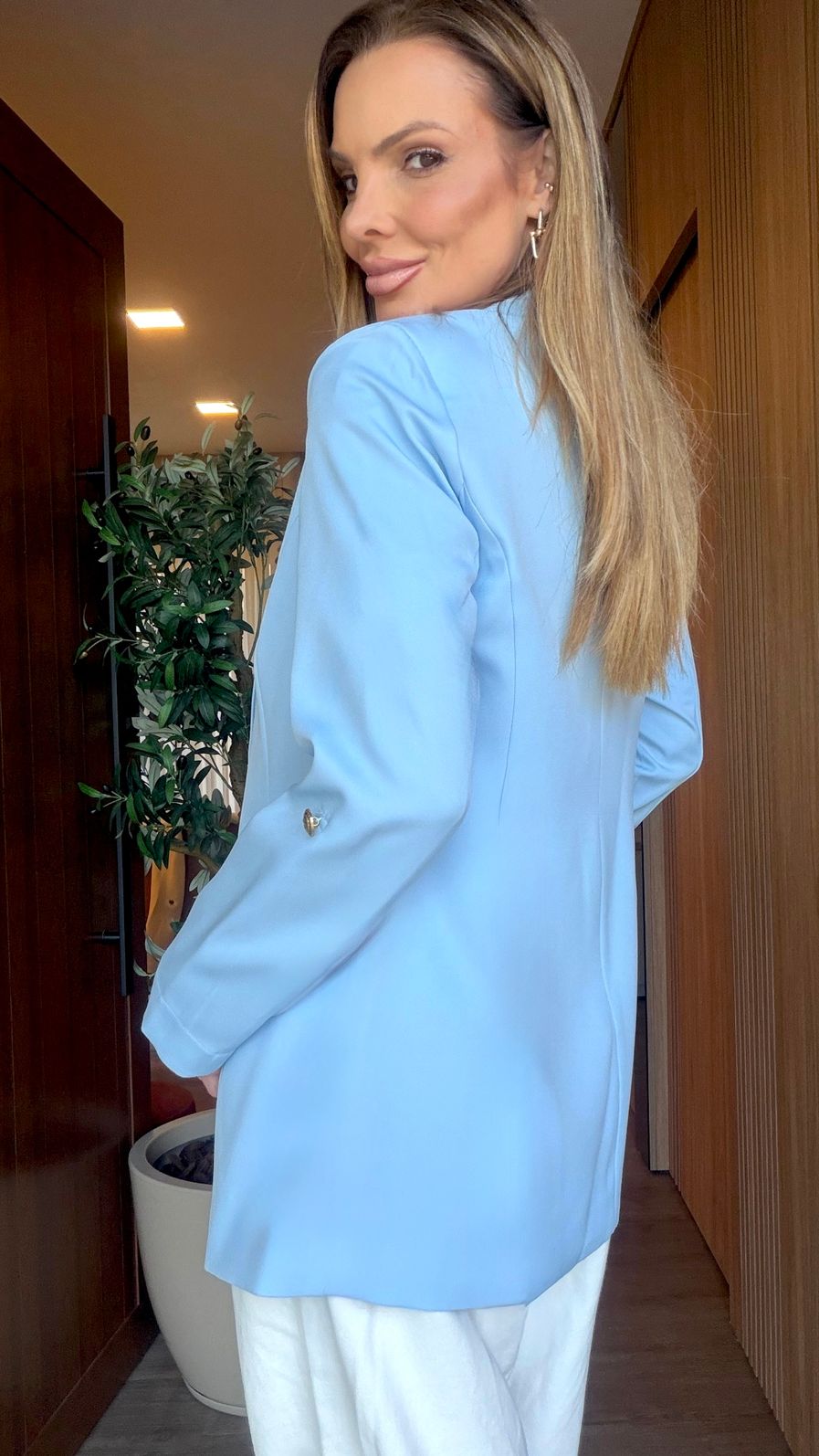 Blazer Longo Drama Signature Alfaiataria Premium com Martingale 1 botão cor Azul