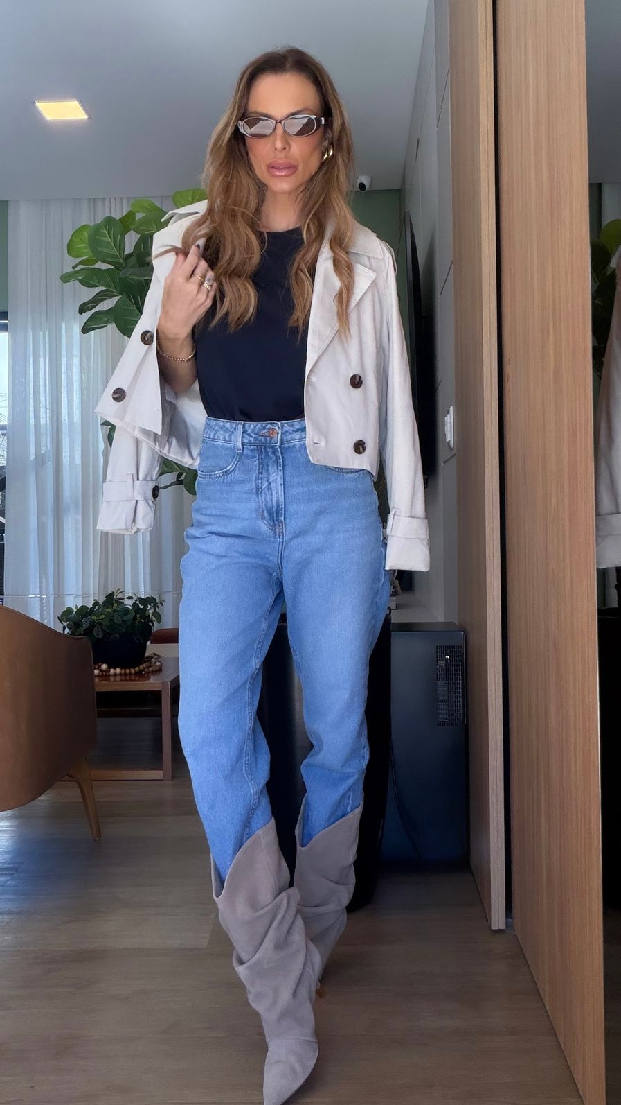 Trench Coat Feminino Clássico Curto cor Off/White