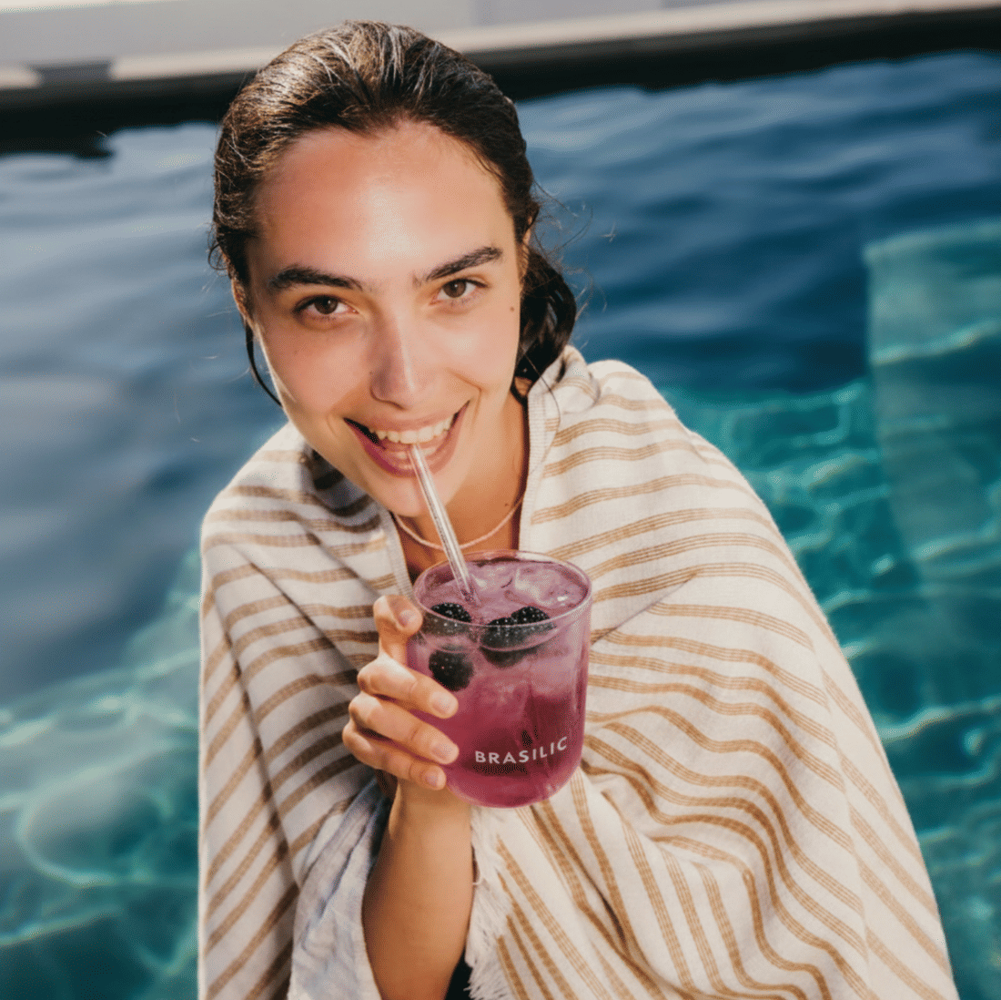 CREATINA MONOHIDRATADA E MICRONIZADA SABOR FRUTAS NEGRAS 120G - BRASILIC CREATINA MONOHIDRATADA E MICRONIZADA SABOR FRUTAS NEGRAS 120G - BRASILIC