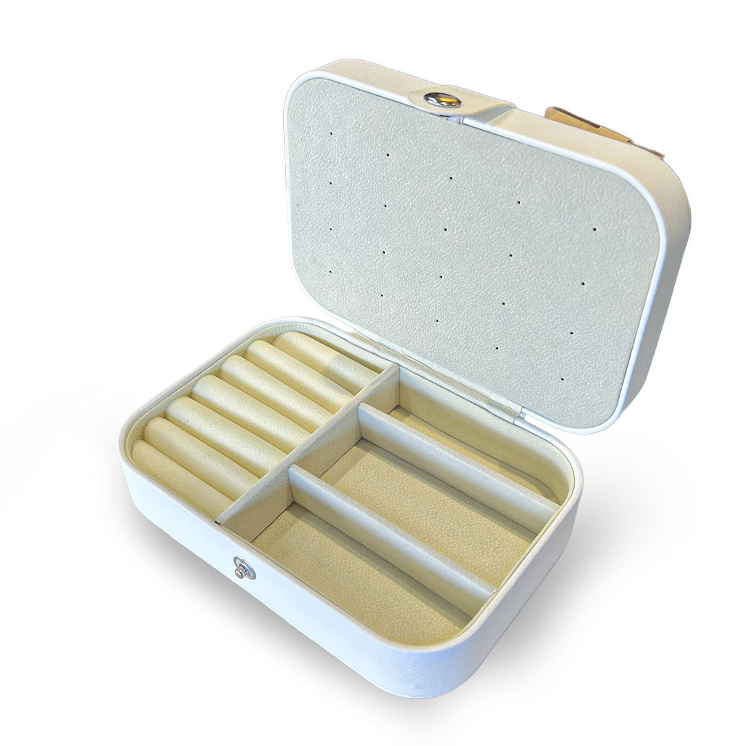 Nécessaire Mini Porta Joias Portátil Estojo com Zíper em Couro Sintético Branco Nécessaire Mini Porta Joias Portátil Estojo com Zíper em Couro Sintético Branco