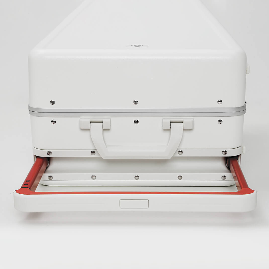 Kit de Malas de Viagem Média 23 kg e Pequena de Bordo 10kg PC Dinamarca Branco