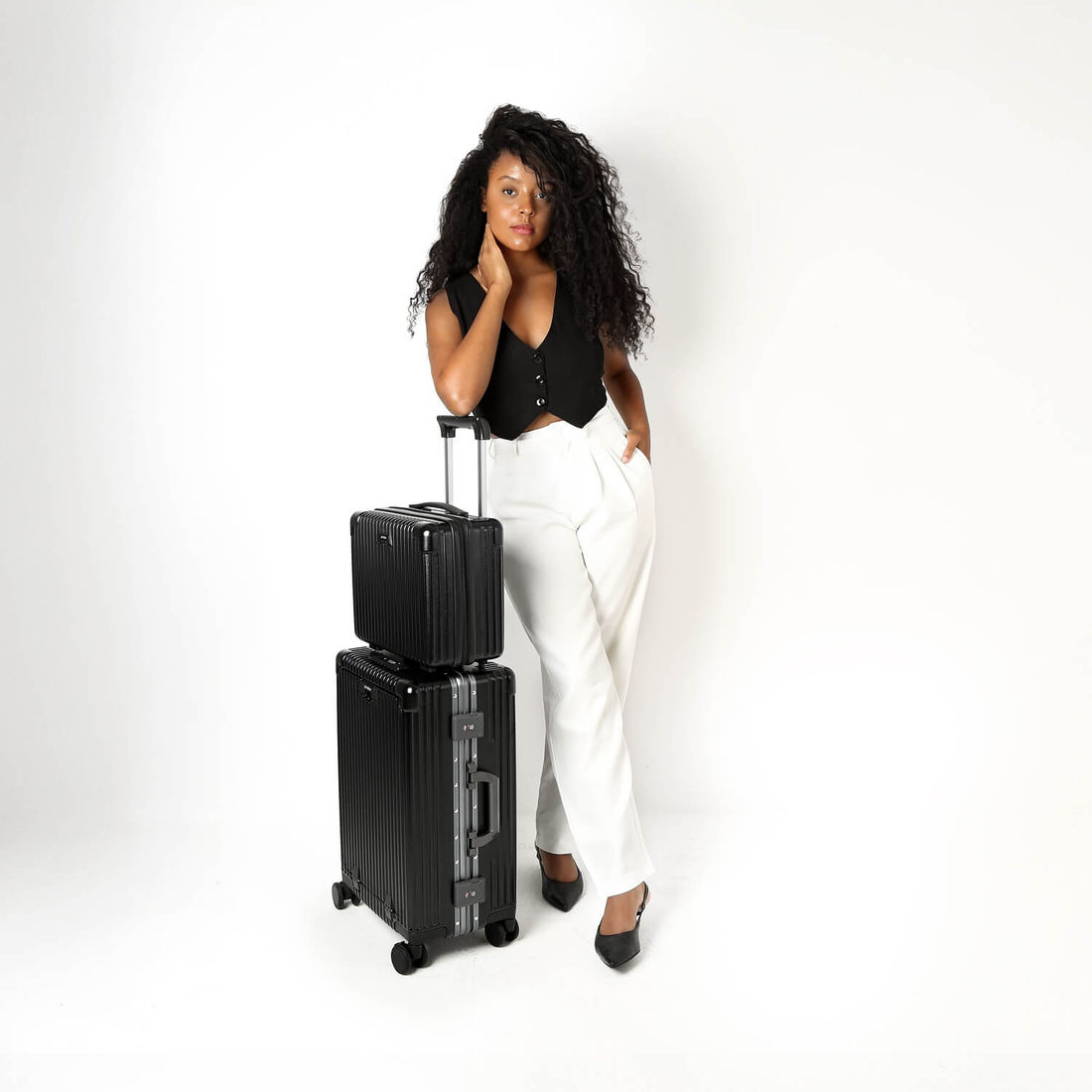 Conjunto de Mala de Bordo 10 kg e Frasqueira Suecia Maloa Preto