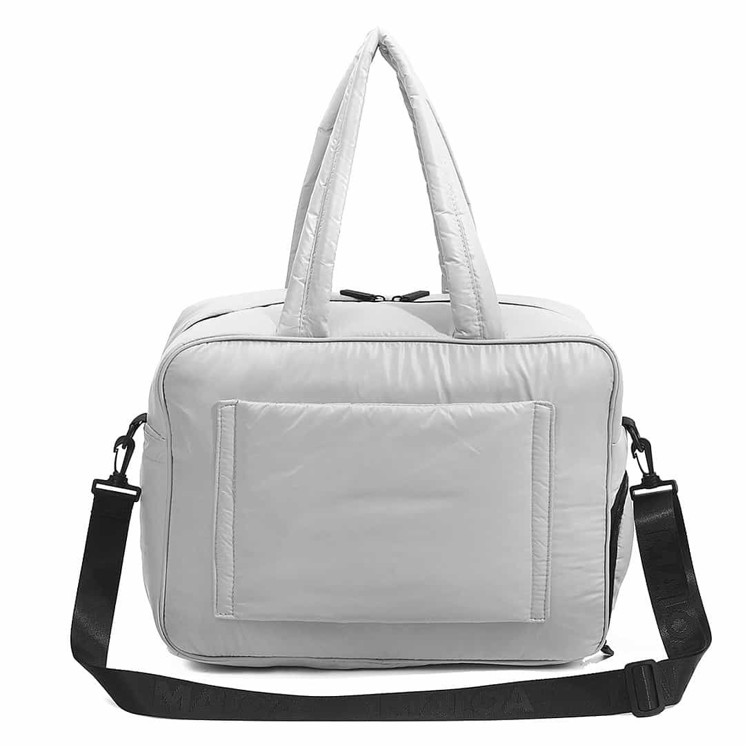Kit de Mala Media 23 kg e Grande 32 kg, Bolsa Confort Branca e 2 Capa Viajar Faz Bem M e G Preto Kit de Mala Media 23 kg e Grande 32 kg, Bolsa Confort Branca e 2 Capa Viajar Faz Bem M e G Preto